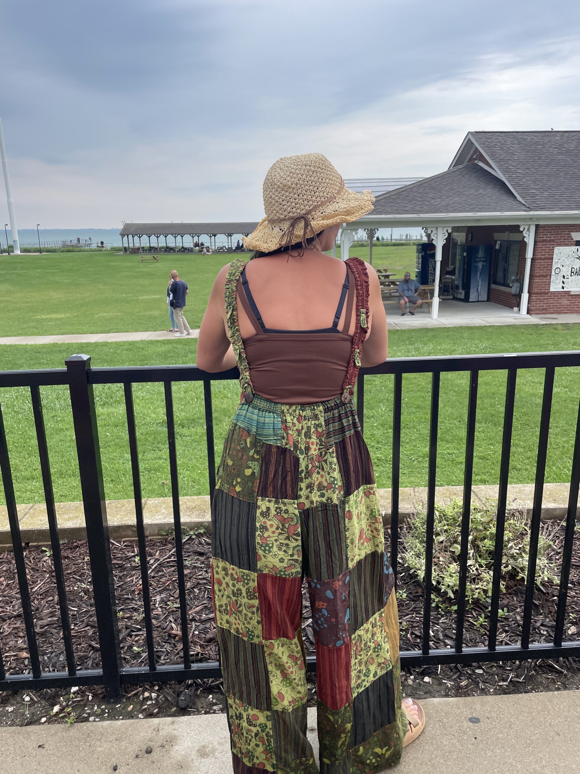 Jackie Straws Digs Summer Gypsy